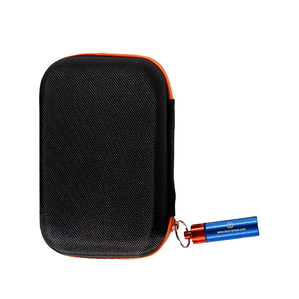 Geschlossenes MIGHTY(+) Case mit nicht enthaltenem Capsule Caddy als Anwendungsbeispiel