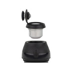 Puffco New Proxy in Onyx mit herausgenommener Heizkammer und geöffneter Joystick Cap
