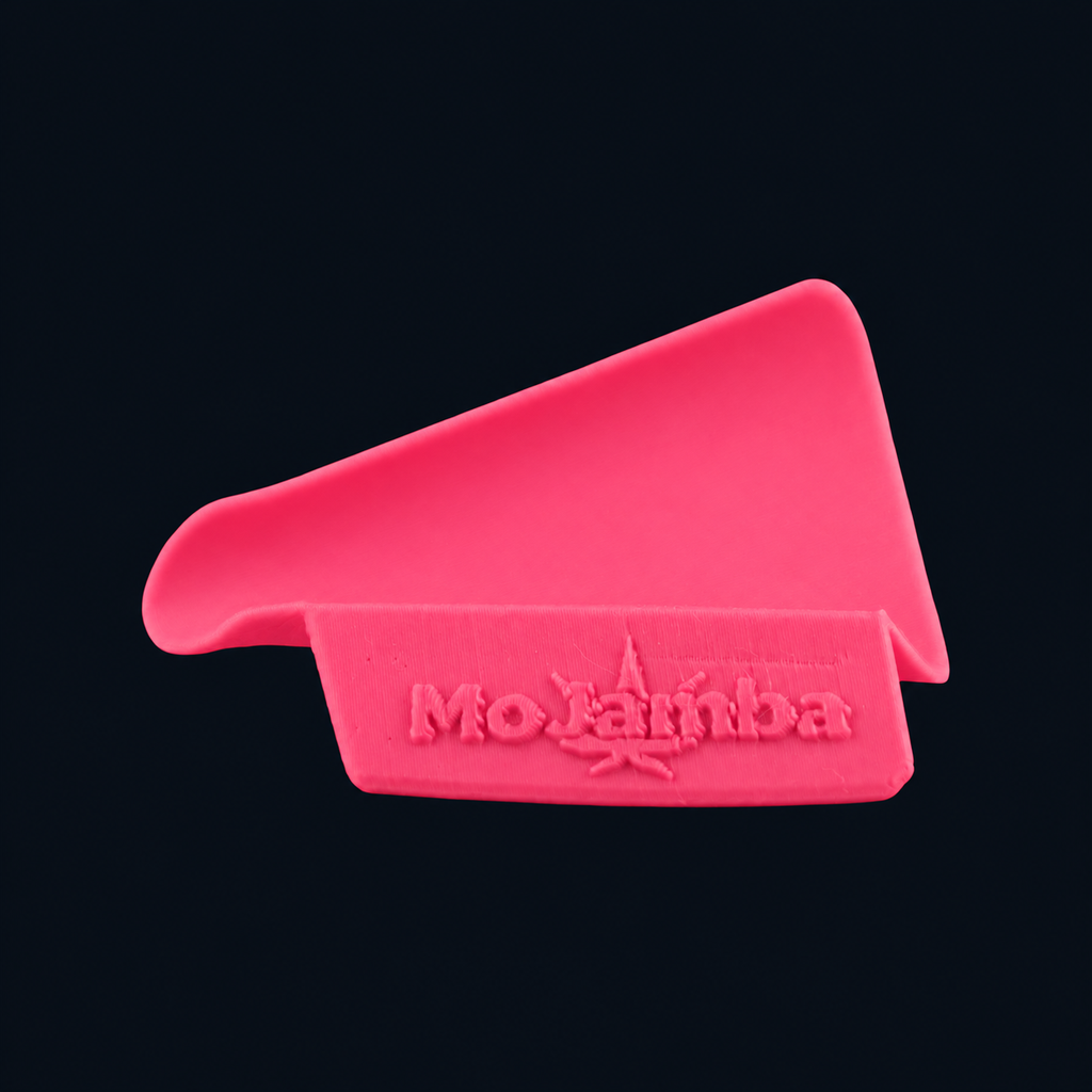 MoJamba Scoop aus PLA in Heißes Pink mit MoJamba-Schriftzug, digitale Farbvisualisierung.